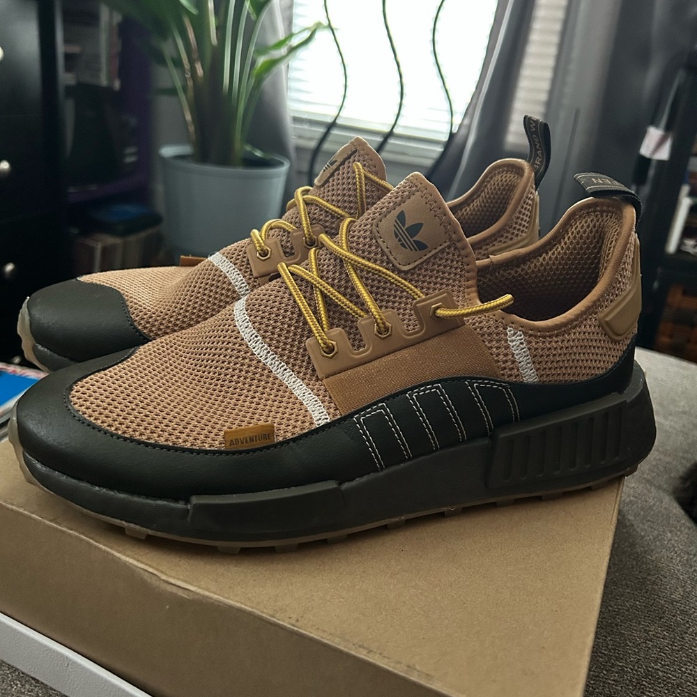 Adidas Men's Tan and Yellow Sneakers - Picture 6 of 7